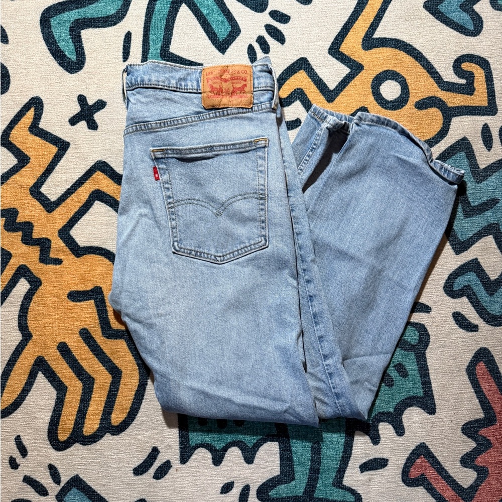 Levi's 513 blue denim jeans

Size 36 X 30, great quality just making space